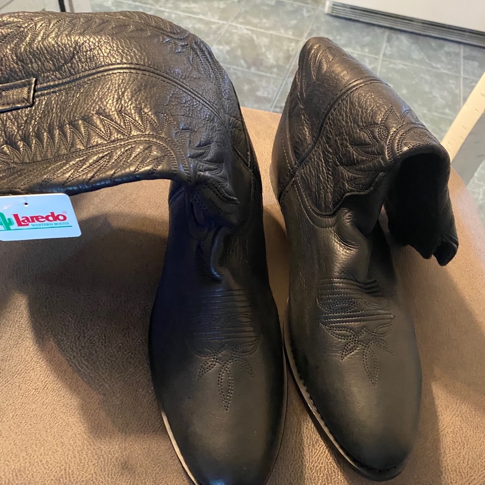 LAREDO WESTERN BOOTS SIZE 9 BLACK LEATHER NEW